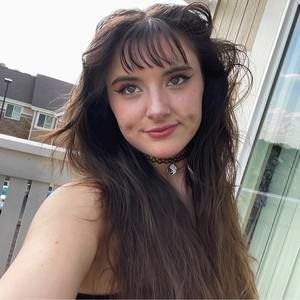 Meet your Posher, Jocelyn